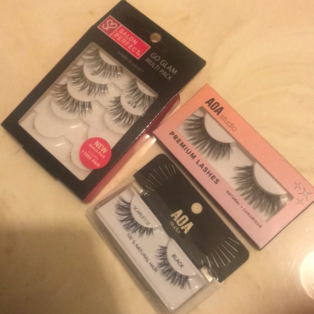 4 Pairs Of Eyelashes